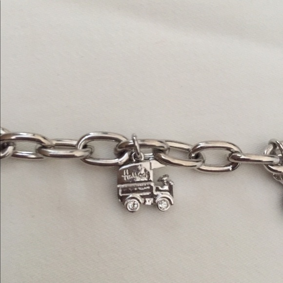 Harrods of London Charm Bracelet - Picture 4 of 7